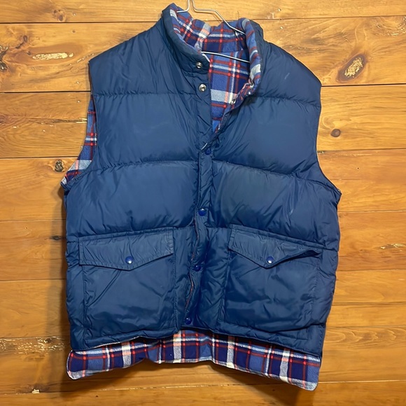 Retro down filled vest. Reversible.Burberry London plaid style pattern - Picture 1 of 4